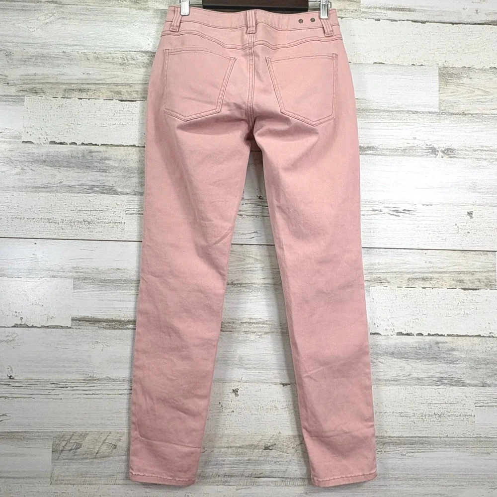 Cabi Nectar Pink Denim Jeans Style 230‎ Women Size 6 Straight Leg Cotton Blend
